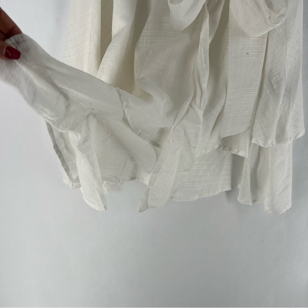 SRV x FTF Blanca Tie Front Flowy Romper Tiered Shorts Surplice‎ Neckline Woven - Picture 9 of 16